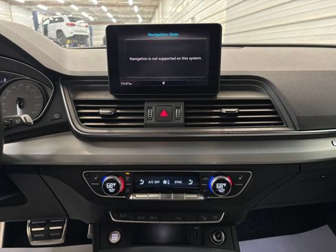 Used 2020 Audi SQ5 Premium w/ Convenience Package AWD/4WD image 19