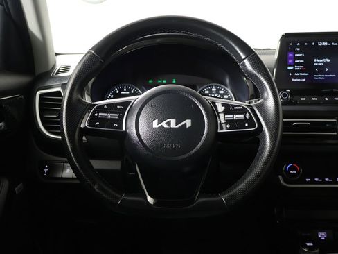 Used 2023 Kia Seltos SX image 36