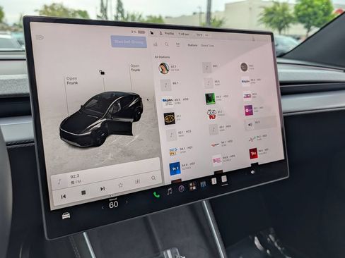 Used 2026 Tesla Model Y 2WD image 22