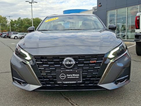 Certified 2025 Nissan Altima 2.5 SR w/ SR Premium Package image 2