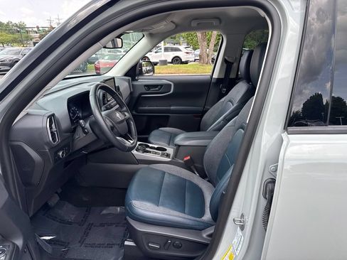 Used 2023 Ford Bronco Sport Outer Banks w/ Tech Package AWD/4WD image 9