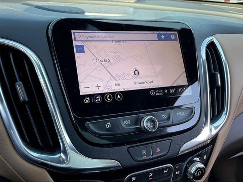 Used 2023 Chevrolet Equinox Premier image 24