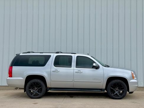 Used 2013 GMC Yukon XL SLT AWD/4WD image 7