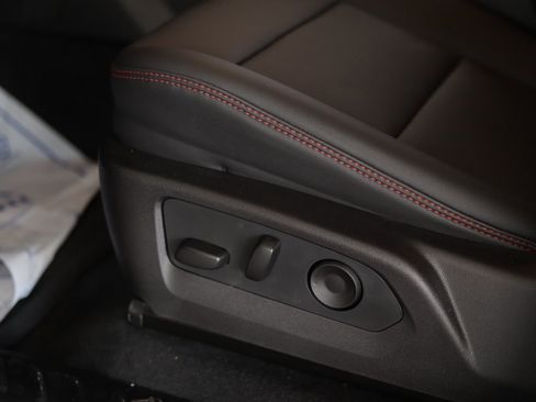 New 2026 Chevrolet Colorado Z71 w/ Z71 Convenience Package 2 image 24