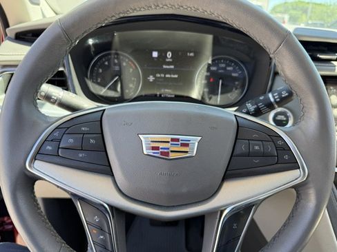 Used 2023 Cadillac XT5 Premium Luxury w/ Technology Package image 16
