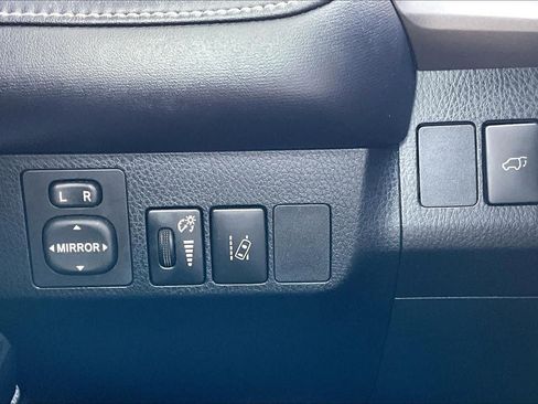 Used 2017 Toyota RAV4 Limited w/ All Weather Liner Package AWD/4WD image 36