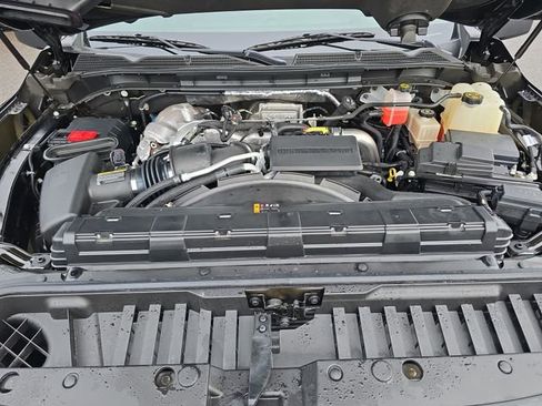 Certified 2022 GMC Sierra 3500 Denali image 36