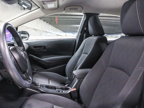 Used 2024 Toyota Corolla LE FWD image 19