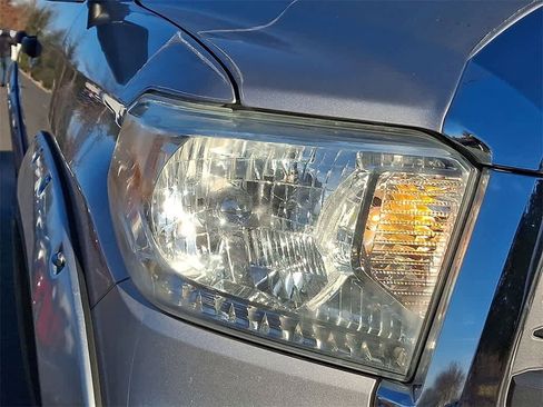 Used 2014 Toyota Tundra SR5 image 24