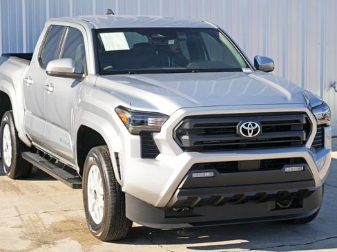Used 2024 Toyota Tacoma SR5 image 50