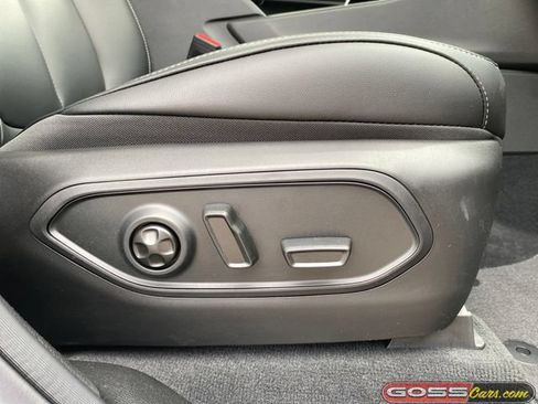 New 2026 Jeep Grand Cherokee L Limited AWD/4WD image 7