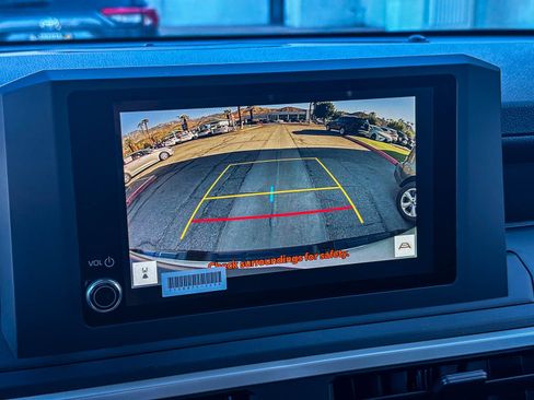 Used 2025 Toyota Tacoma SR image 21