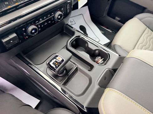 New 2026 Chevrolet Silverado 1500 ZR2 AWD/4WD image 22