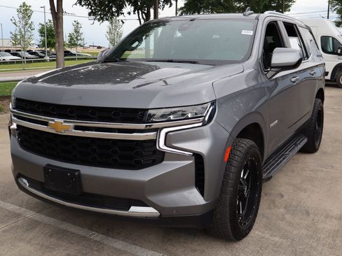 Used 2021 Chevrolet Tahoe LS w/ Driver Alert Package RWD image 8