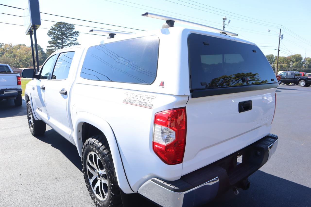 Used 2017 Toyota Tundra SR5 w/ SR5 Upgrade Package AWD/4WD image 5