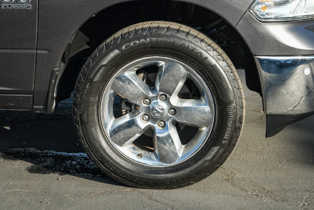 Used 2019 RAM 1500 Big Horn RWD image 9