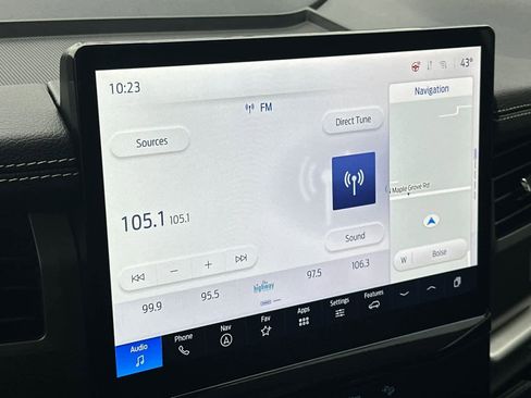 Certified 2024 Ford Expedition XLT image 19