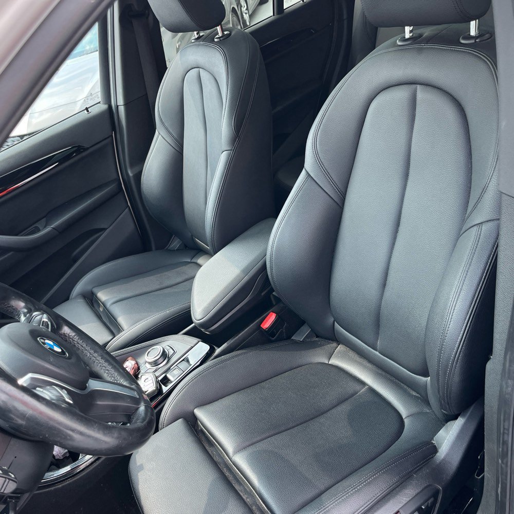 Used 2018 BMW X1 xDrive28i AWD/4WD image 3