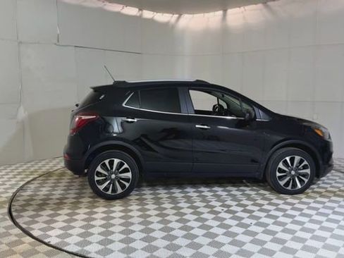 Used 2022 Buick Encore Preferred w/ Safety Package II image 9