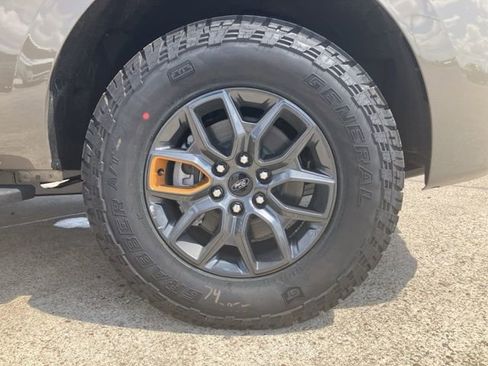 New 2026 Ford Expedition Tremor image 10