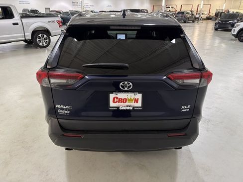 Used 2024 Toyota RAV4 XLE AWD/4WD image 8
