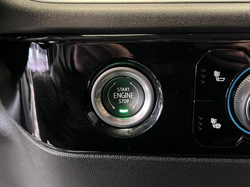 Used 2022 Chevrolet Silverado 1500 LT image 28