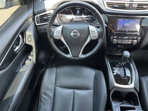 Used 2016 Nissan Rogue SL FWD image 13