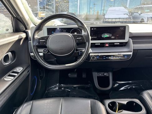 Used 2022 Hyundai Ioniq 5 Limited image 32
