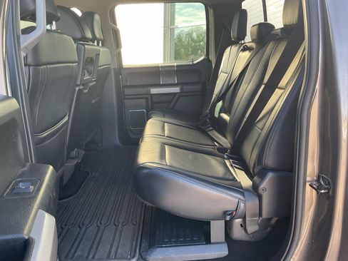 Used 2019 Ford F250 Lariat w/ Lariat Value Package image 23