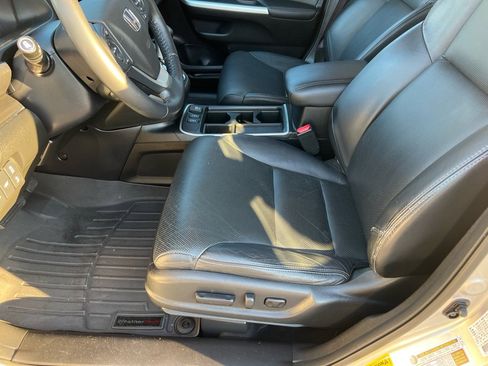 Used 2015 Honda CR-V Touring image 8