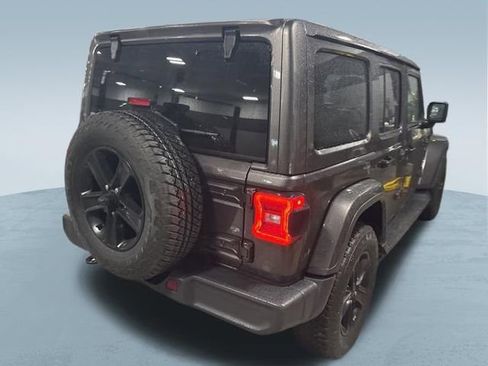 Used 2021 Jeep Wrangler Unlimited Sahara AWD/4WD image 16