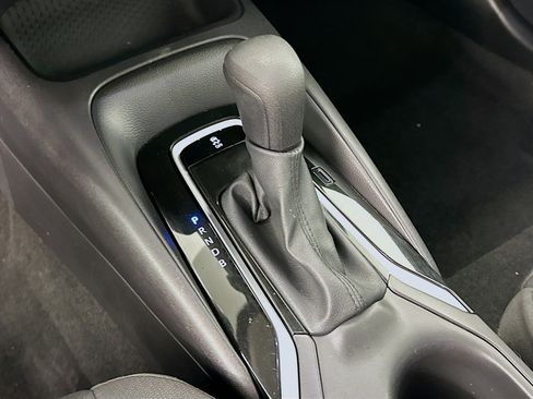 Used 2025 Toyota Corolla LE image 25