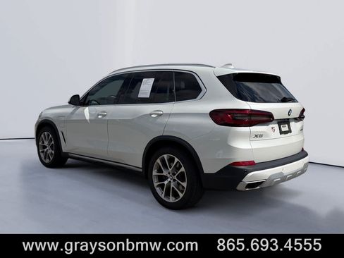 Used 2021 BMW X5 xDrive45e w/ Executive Package AWD/4WD image 5