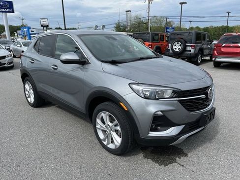 Used 2023 Buick Encore GX Preferred w/ Cold Weather Comfort Package AWD/4WD image 10