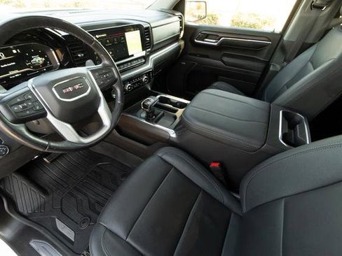 Used 2023 GMC Sierra 1500 SLT w/ SLT Premium Package image 30