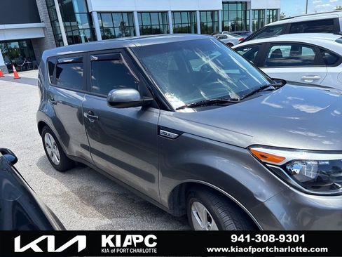 Used 2016 Kia Soul image 1