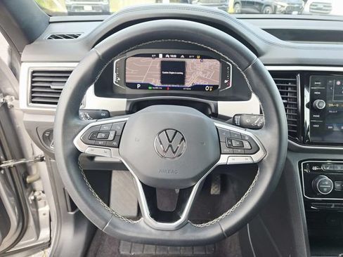 Used 2021 Volkswagen Atlas Cross Sport SEL AWD/4WD image 16