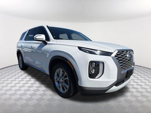 Used 2022 Hyundai Palisade SE FWD image 3