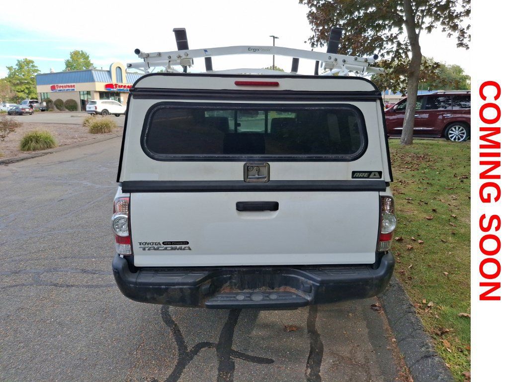 Used 2014 Toyota Tacoma 2WD Regular Cab image 7