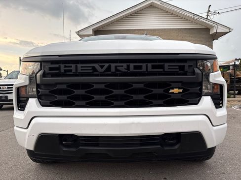 Used 2022 Chevrolet Silverado 1500 Custom RWD image 10