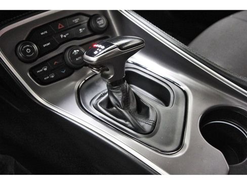 Used 2022 Dodge Challenger R/T image 25