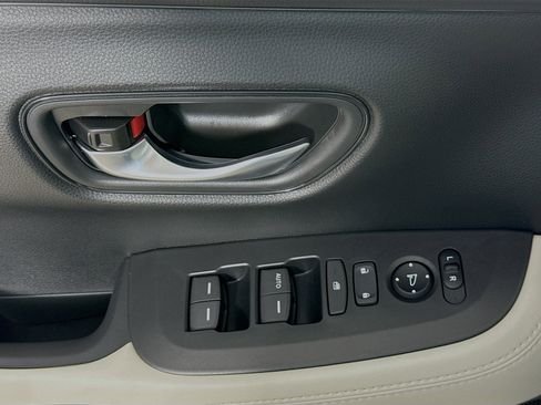 New 2026 Honda HR-V LX image 20