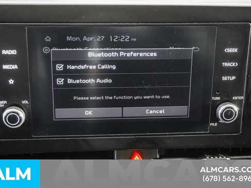 Used 2025 Kia Sportage LX FWD image 34