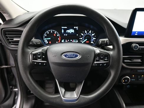 Used 2022 Ford Escape SE image 11