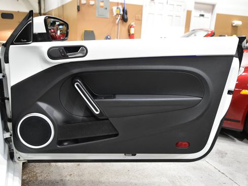 Used 2017 Volkswagen Beetle 1.8T SEL image 45