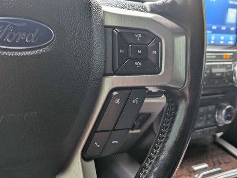 Used 2017 Ford F350 Platinum image 25