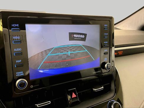Used 2022 Toyota Corolla SE FWD image 25