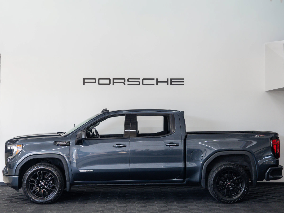 Used 2021 GMC Sierra 1500 Elevation w/ X31 Off-Road Package AWD/4WD image 2