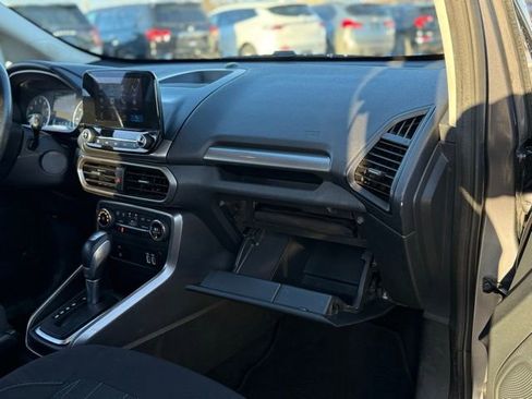 Used 2019 Ford EcoSport SE image 27