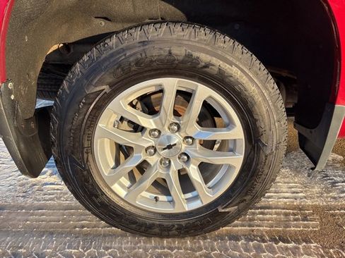 Used 2021 Chevrolet Silverado 1500 RST w/ Max Trailering Package image 9